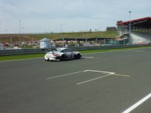 Porsche GT3 R n°14 sur la piste de Navarra